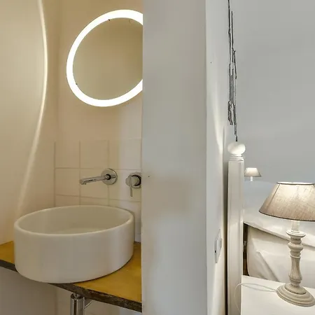 Apartment - Oltrarno Elegance